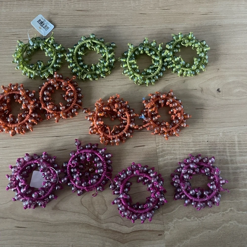 Crate&Barrel 12pc Beaded Zulu Napkin Rings Green Orange Magenta